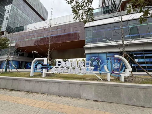 廳局級干部轉身創業 40歲出走體制，全職創業是否值得？